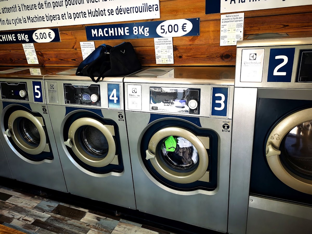 Laverie automatique Bas de la Rivière